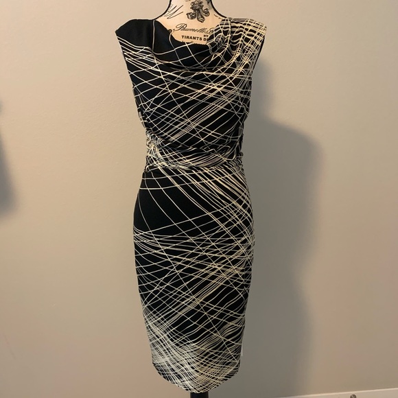 David Meister Dresses & Skirts - DAVID MEISTER | Black / Tan Geometric Print Dress